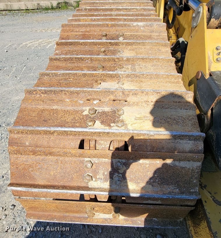 image for item IV9015 2015 Caterpillar D6K2 LGP  dozer