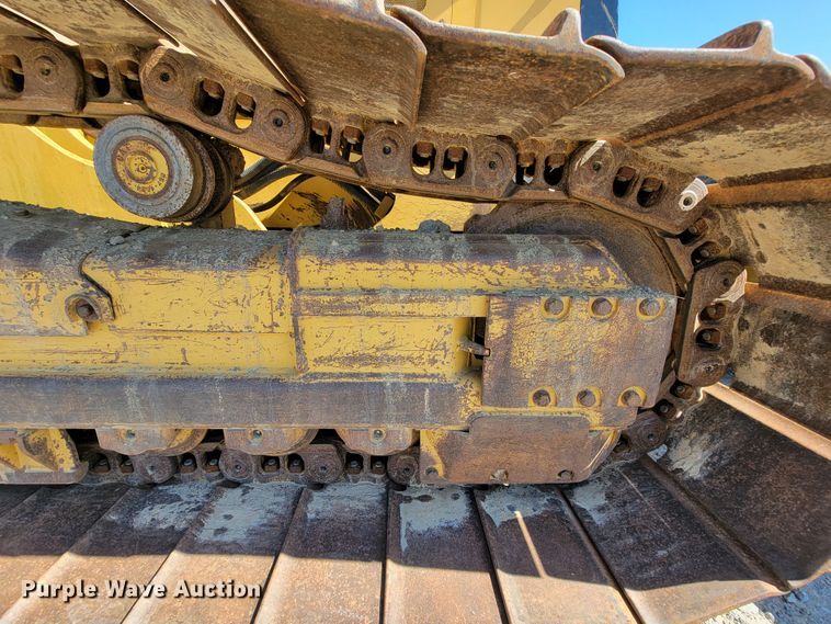 image for item IV9015 2015 Caterpillar D6K2 LGP  dozer