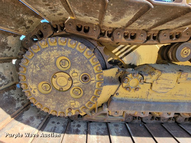 image for item IV9015 2015 Caterpillar D6K2 LGP  dozer