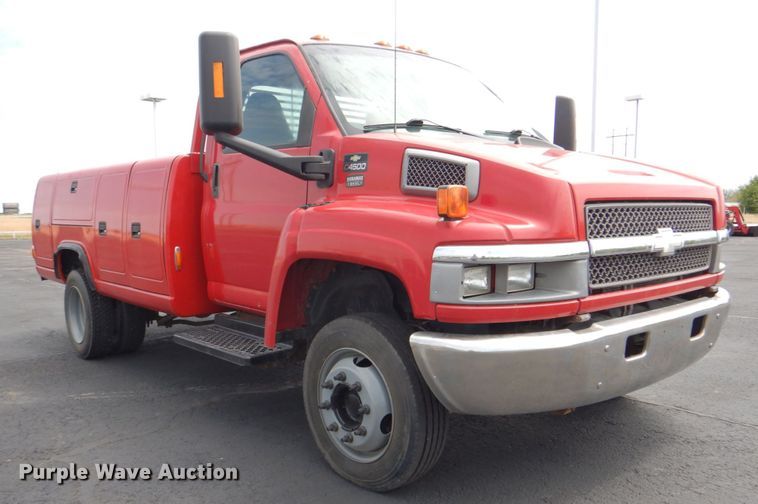 image for item IY9479 2003 Chevrolet C4500  utility / service truck
