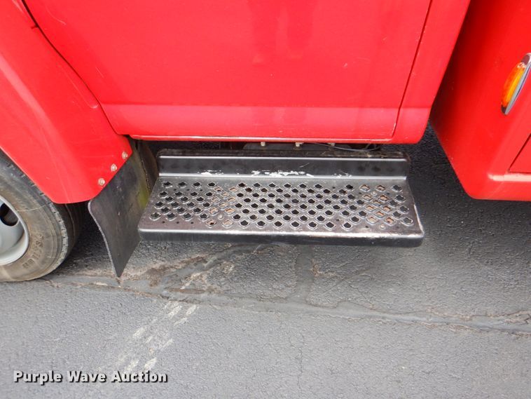 image for item IY9479 2003 Chevrolet C4500  utility / service truck