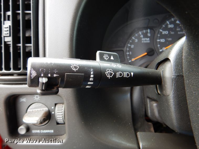 image for item IY9479 2003 Chevrolet C4500  utility / service truck