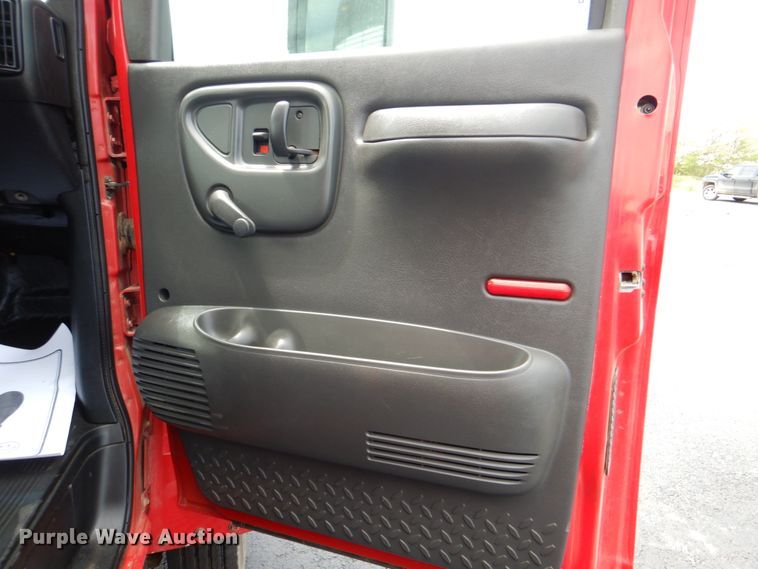 image for item IY9479 2003 Chevrolet C4500  utility / service truck