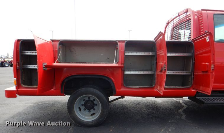 image for item IY9479 2003 Chevrolet C4500  utility / service truck