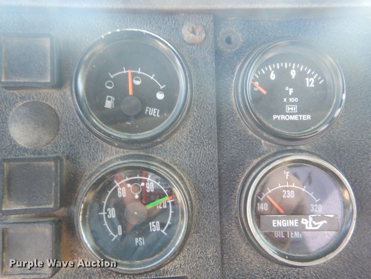 image for item IY9586 1996 Mack RD688S  dump truck