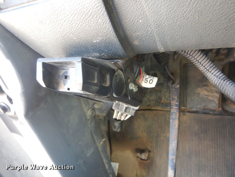 image for item IY9586 1996 Mack RD688S  dump truck