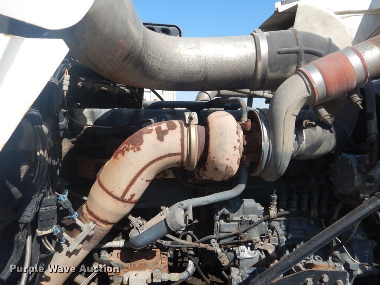 image for item IY9586 1996 Mack RD688S  dump truck