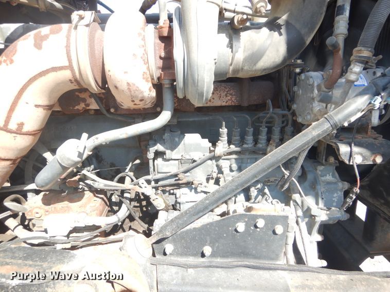 image for item IY9586 1996 Mack RD688S  dump truck