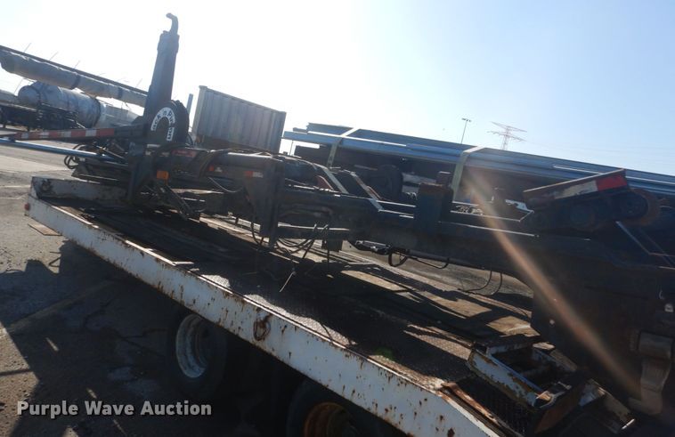 image for item IY9589 Palfinger PLTS32 hook lift bed