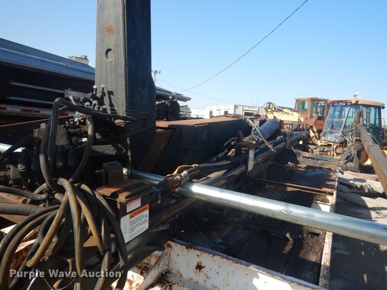 image for item IY9589 Palfinger PLTS32 hook lift bed