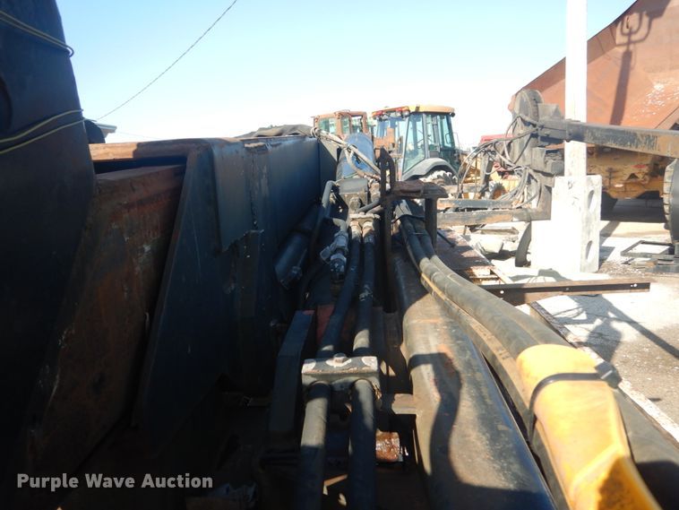 image for item IY9589 Palfinger PLTS32 hook lift bed