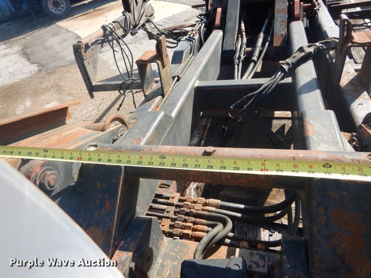 image for item IY9589 Palfinger PLTS32 hook lift bed