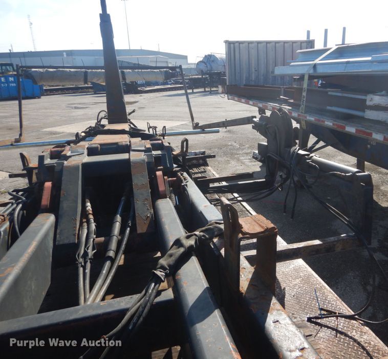 image for item IY9589 Palfinger PLTS32 hook lift bed