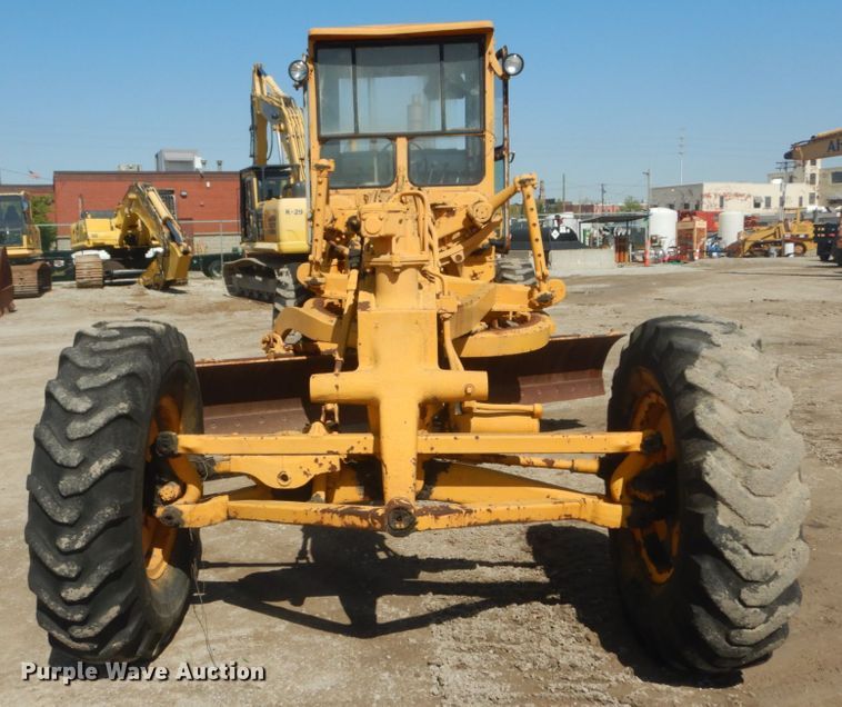 image for item IY9590 1963 Caterpillar 112  rigid frame motor grader