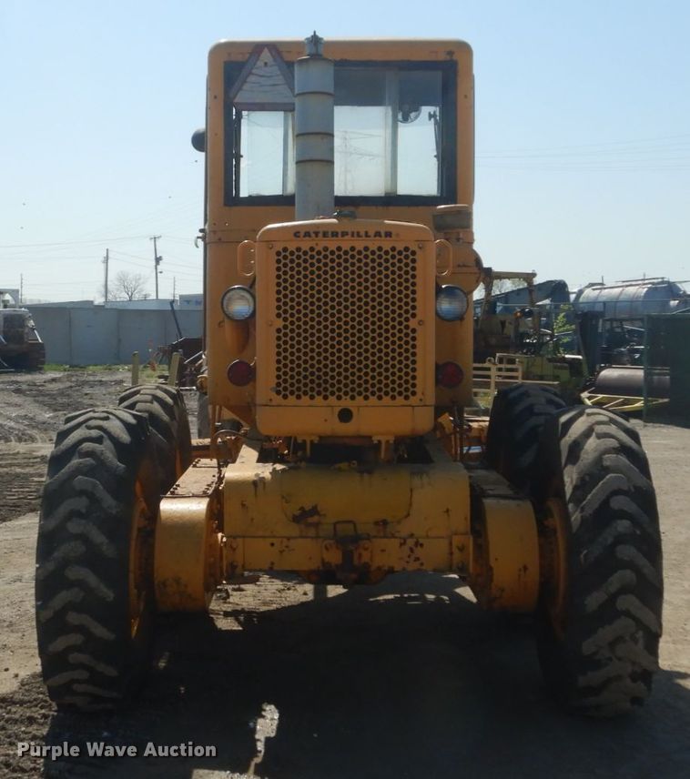 image for item IY9590 1963 Caterpillar 112  rigid frame motor grader