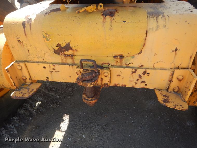 image for item IY9590 1963 Caterpillar 112  rigid frame motor grader