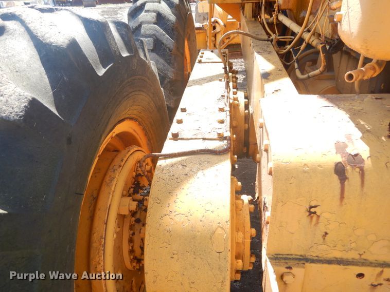 image for item IY9590 1963 Caterpillar 112  rigid frame motor grader