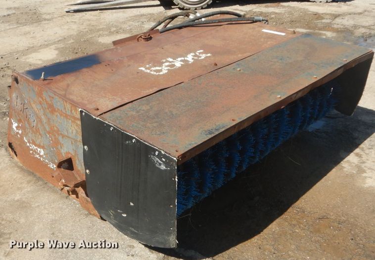 image for item IY9591 Bobcat Sweeper 60 skid steer sweeper
