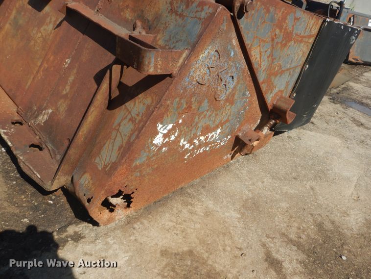 image for item IY9591 Bobcat Sweeper 60 skid steer sweeper