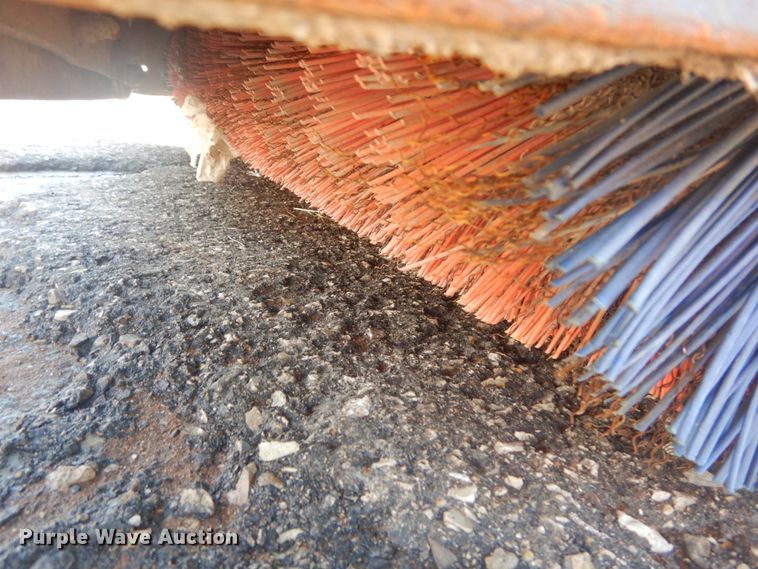 image for item IY9592 Bobcat 72"W skid steer sweeper