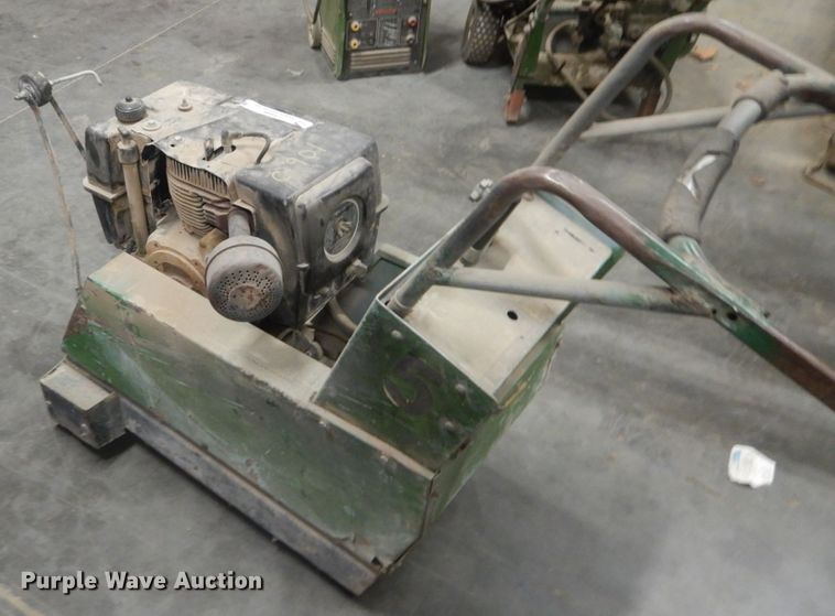 image for item IY9599 Target PAC III concrete saw