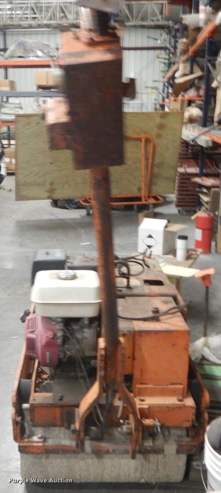 image for item IY9601 Double drum vibratory roller