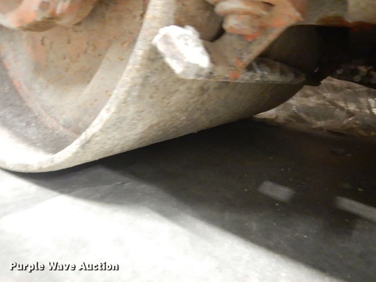 image for item IY9601 Double drum vibratory roller