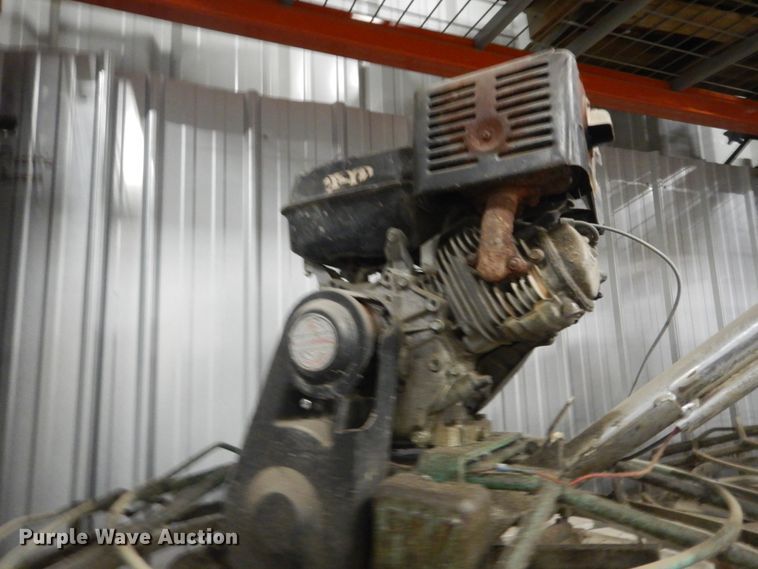 image for item IY9604 Power trowel