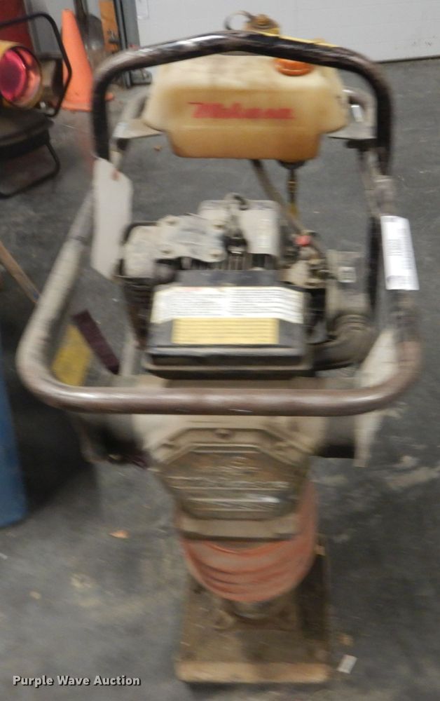 image for item IY9605 Mikasa MT-75HS plate compactor