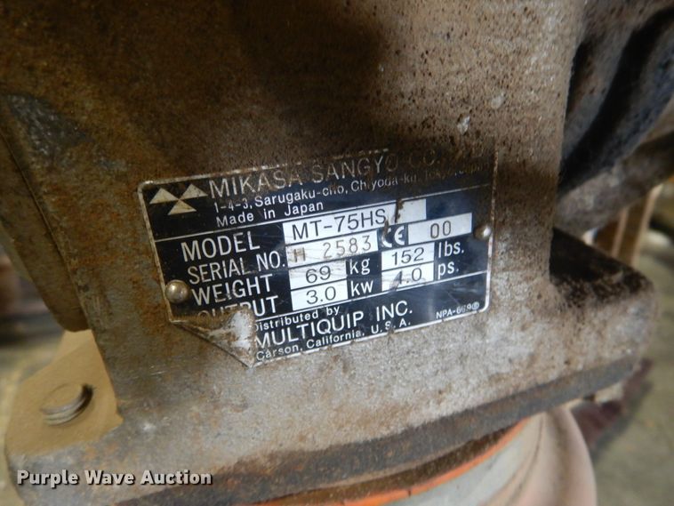 image for item IY9605 Mikasa MT-75HS plate compactor