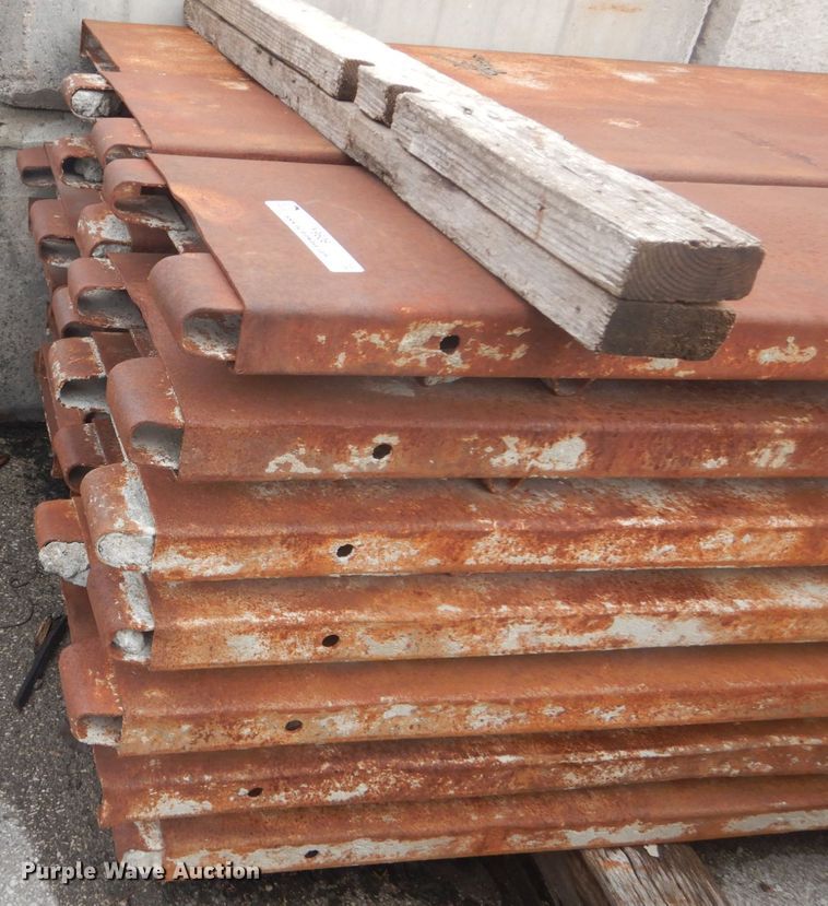 image for item IY9606 Dee concrete forms