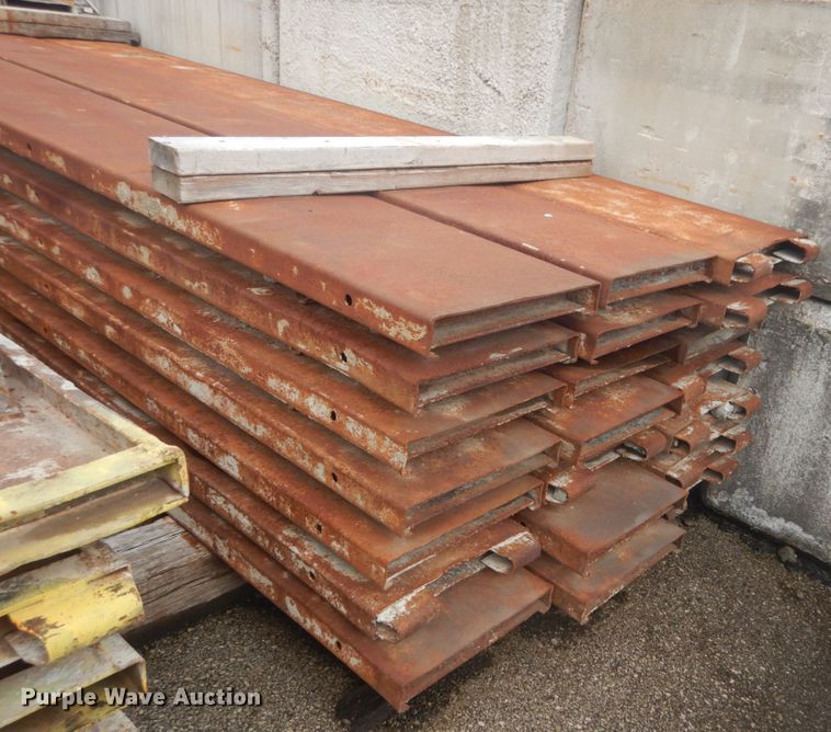 image for item IY9606 Dee concrete forms