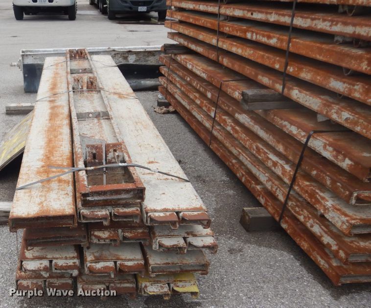 image for item IY9606 Dee concrete forms