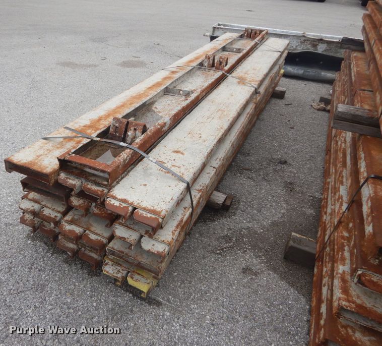 image for item IY9606 Dee concrete forms