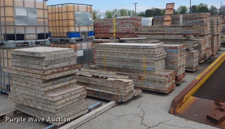 image for item IY9607 Foundation forms