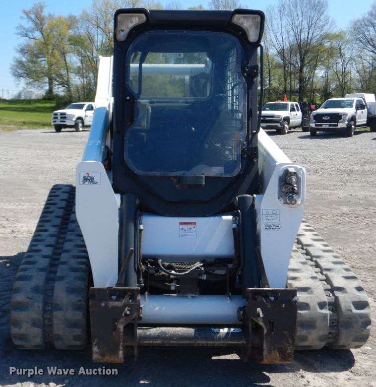 image for item IY9636 2011 Bobcat T870  tracked skid steer loader
