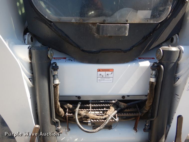 image for item IY9636 2011 Bobcat T870  tracked skid steer loader