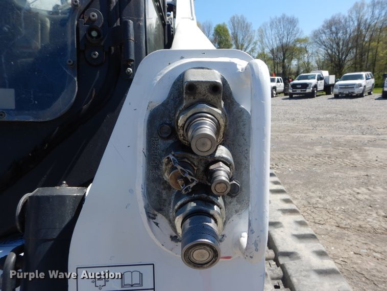 image for item IY9636 2011 Bobcat T870  tracked skid steer loader