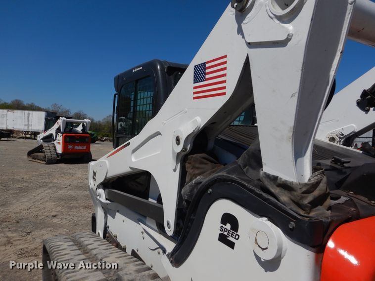 image for item IY9636 2011 Bobcat T870  tracked skid steer loader