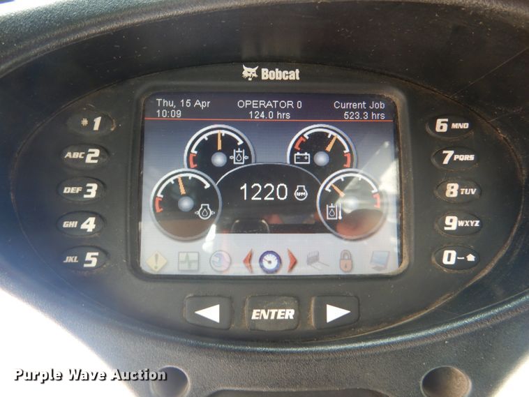 image for item IY9636 2011 Bobcat T870  tracked skid steer loader