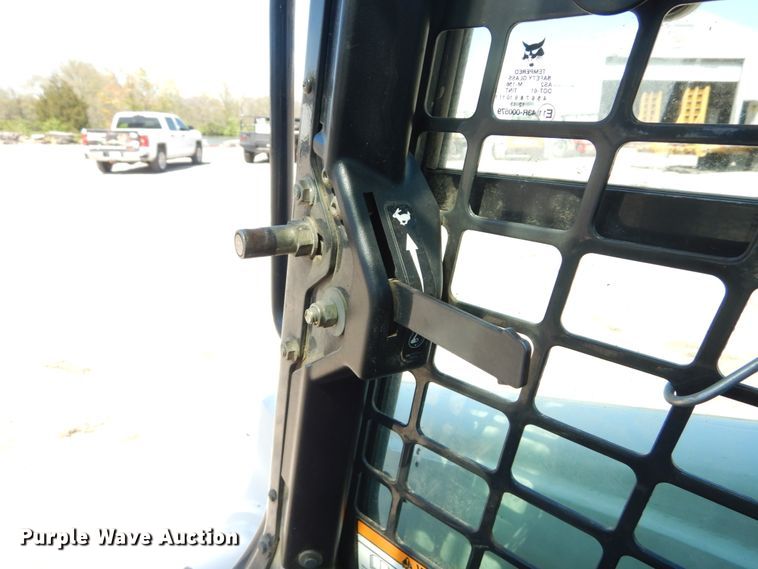 image for item IY9636 2011 Bobcat T870  tracked skid steer loader