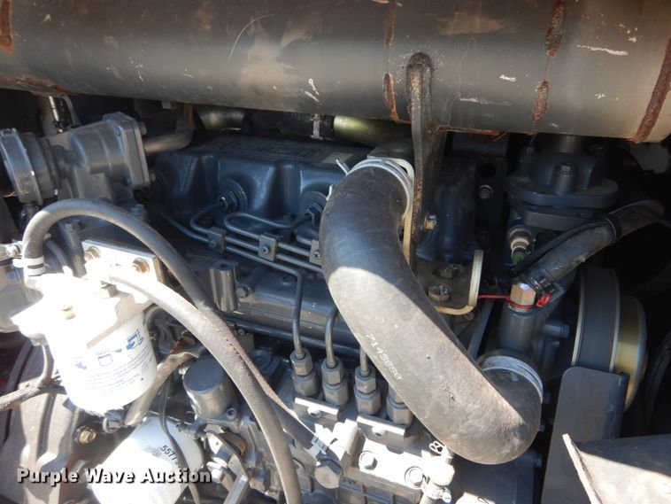 image for item IY9636 2011 Bobcat T870  tracked skid steer loader