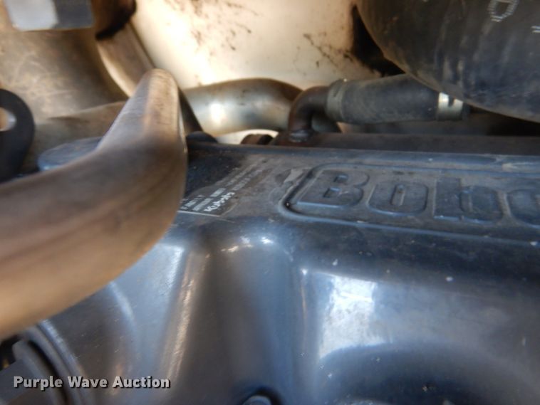 image for item IY9636 2011 Bobcat T870  tracked skid steer loader