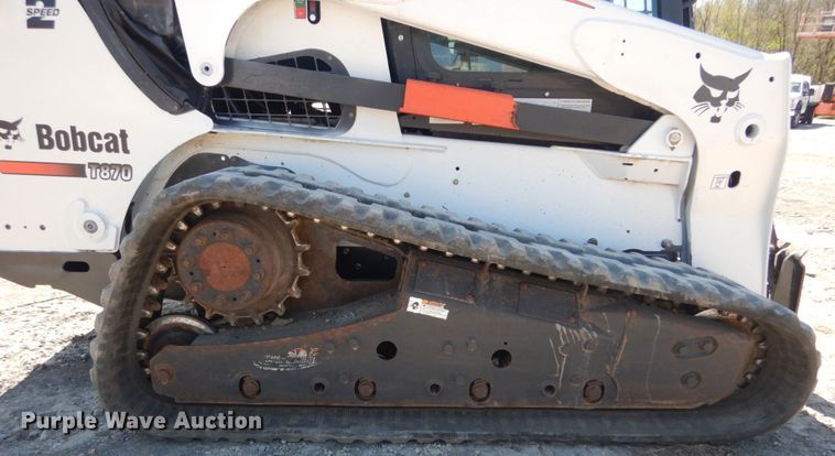 image for item IY9636 2011 Bobcat T870  tracked skid steer loader