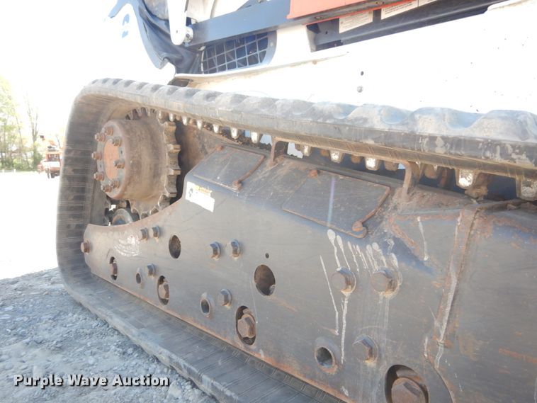 image for item IY9636 2011 Bobcat T870  tracked skid steer loader