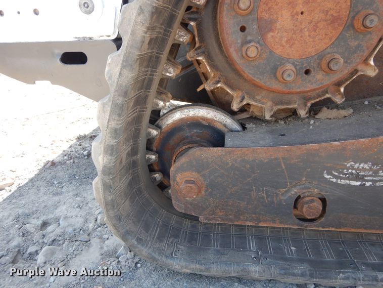 image for item IY9636 2011 Bobcat T870  tracked skid steer loader