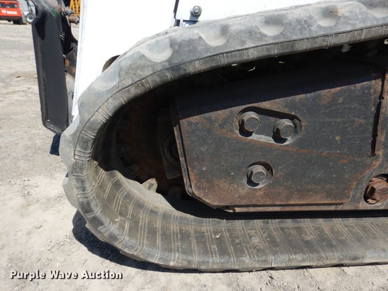 image for item IY9636 2011 Bobcat T870  tracked skid steer loader