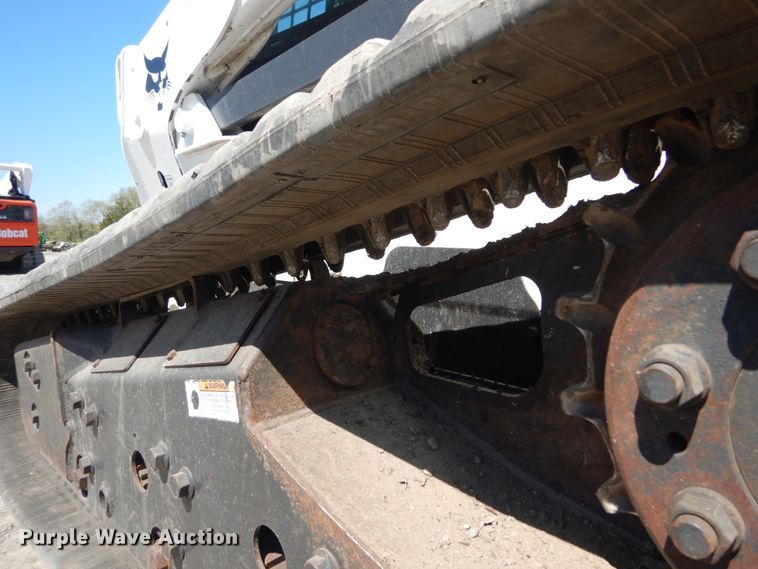 image for item IY9636 2011 Bobcat T870  tracked skid steer loader