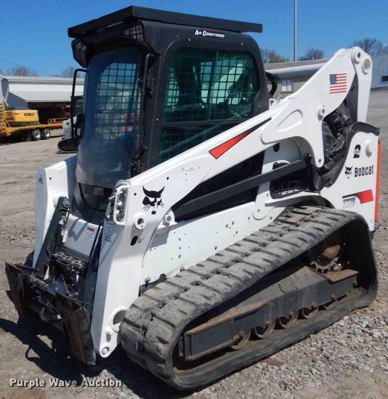 image for item IY9637 2018 Bobcat T770  tracked skid steer loader