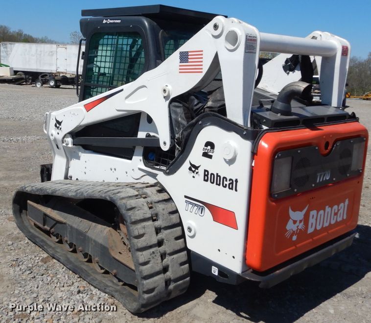image for item IY9637 2018 Bobcat T770  tracked skid steer loader
